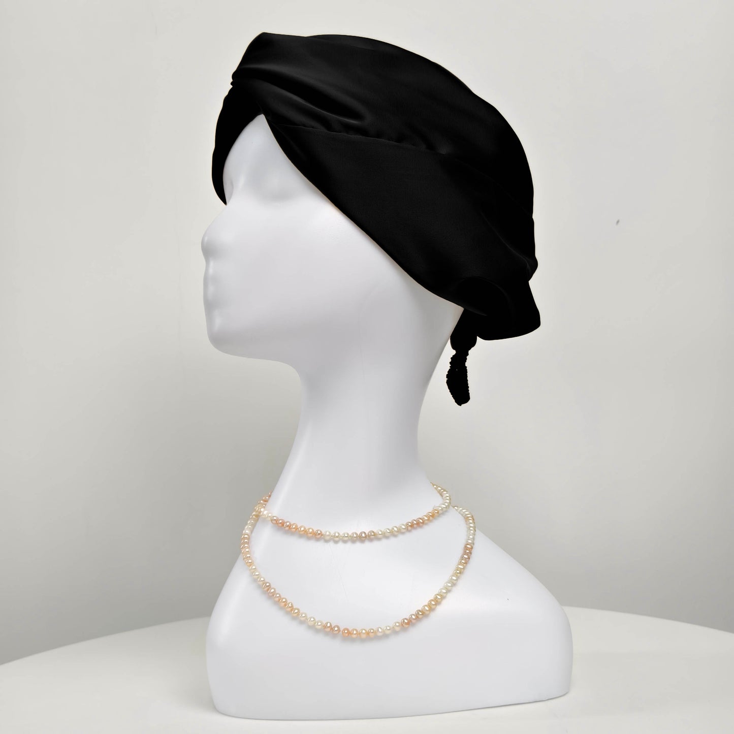 УНТЛАГЫН СИЛК МАЛГАЙ (CURLS NIGHT PROTECT BONNET)